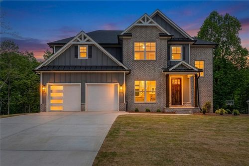 6073 Rockingham Way, Gainesville, GA, 30506-6935 | Card Image