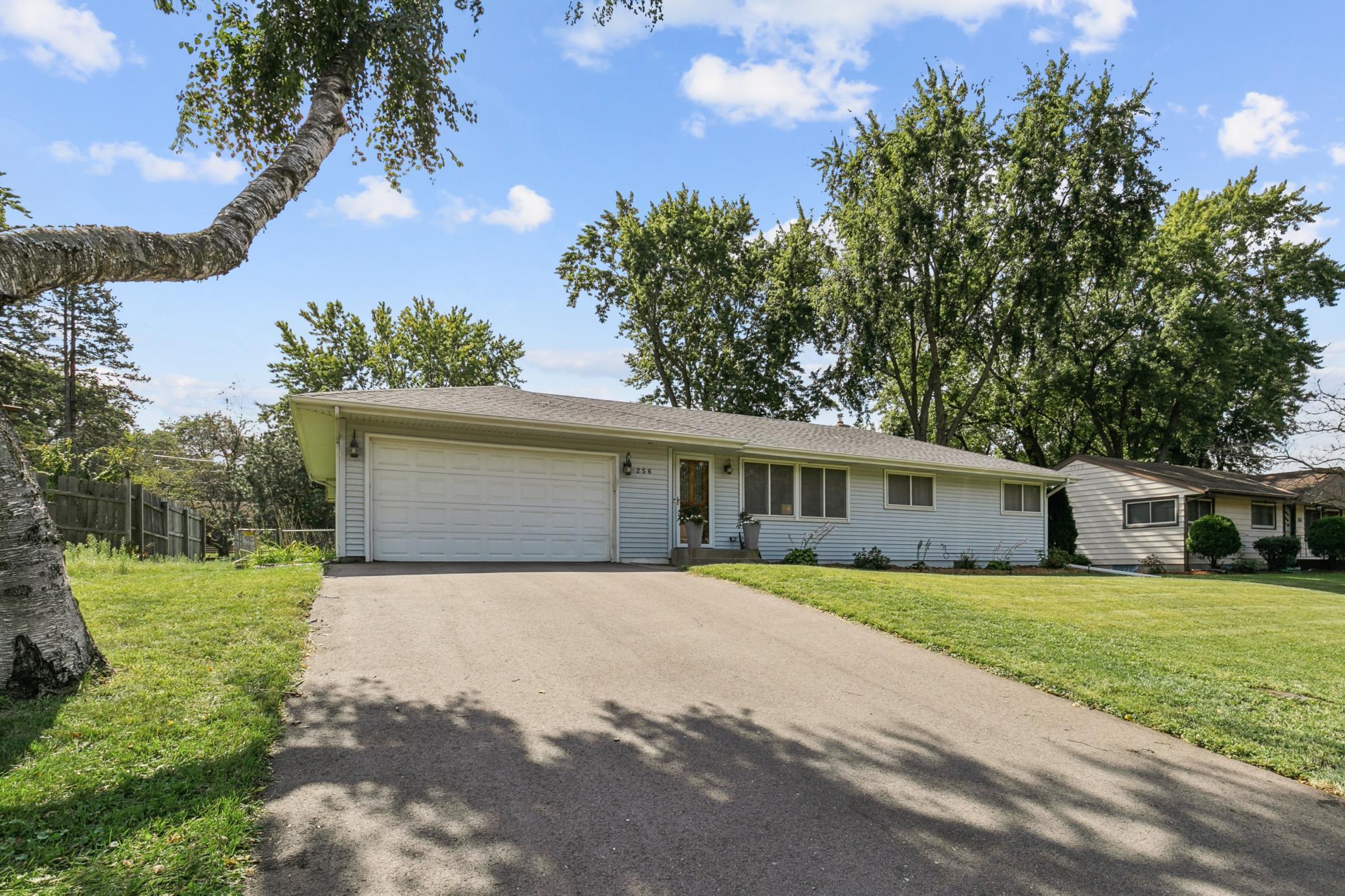 Demar Ave, Saint Paul, MN 55126