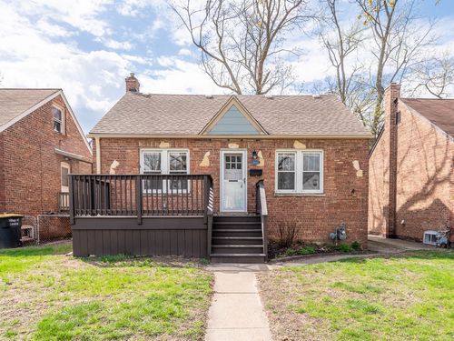 18032 Wildwood Ave, Lansing, IL, 60438-2222 | Card Image