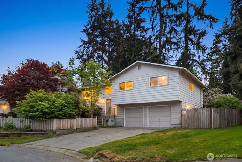 21627 9th Pl W, Bothell, WA, 98021-8165 | Card Image