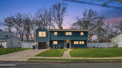 42 Hialeah Ave, Middletown, NJ, 07748-1049 | Card Image