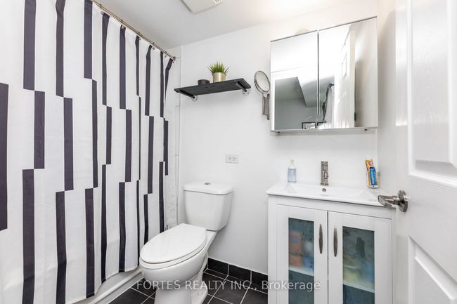 1101 - 9 Michael Power Pl, Condo with 2 bedrooms, 2 bathrooms and null parking in Etobicoke ON | Image 23