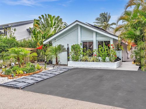 3960 Sw 84th Ter, Davie, FL, 33328-2935 | Card Image