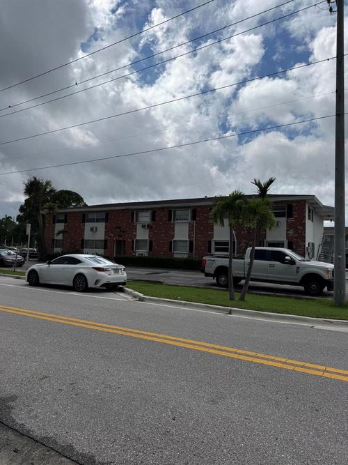 46-810 Lake Shore Dr, Lake Park, FL, 33403-2903 | Card Image