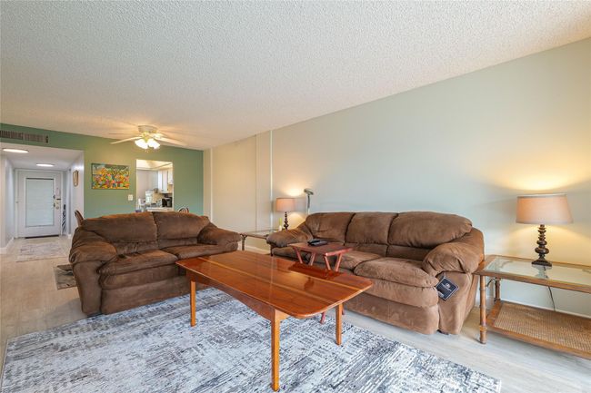 APT-443 - 4851 Nw 26 Th Ct, Condo with 2 bedrooms, 2 bathrooms and null parking in Lauderdale Lakes FL | Image 6