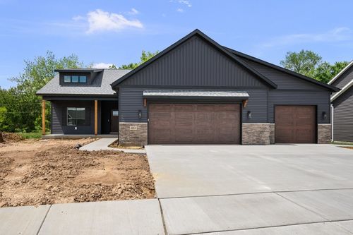 4804 Willow Cir, Davenport, IA, 52806 | Card Image