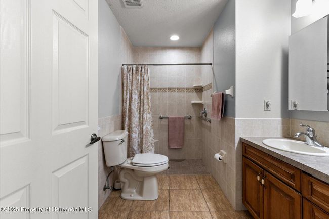 Suite full bath- walk-in shower | Image 33