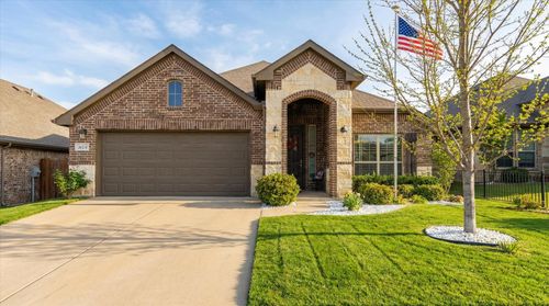 2524 Hadley St, Weatherford, TX, 76087-1806 | Card Image