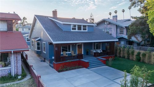 229 S Kingsley Dr, Los Angeles, CA, 90004-4307 | Card Image