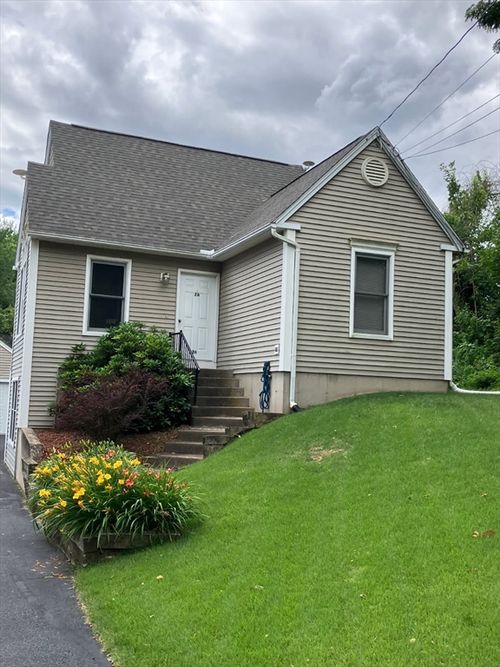 26 Hayre St, Westfield, MA, 01085-4214 | Card Image