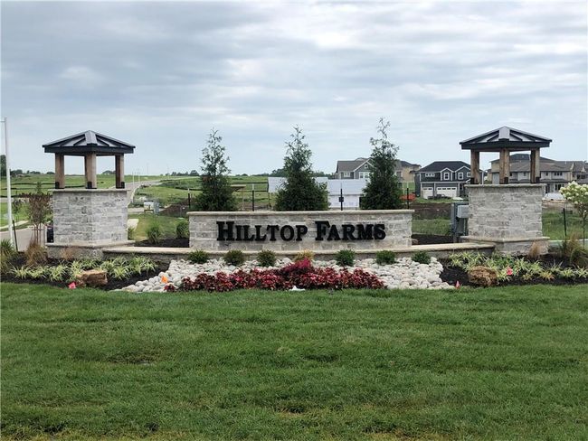 17148 S Heatherwood St, House other with 5 bedrooms, 4 bathrooms and null parking in Olathe KS | Image 47