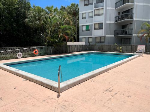 apt-409-1850 N Congress Ave, West Palm Beach, FL, 33401-1683 | Card Image
