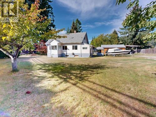 6019 Lund St, Powell River, BC, V8A4S9 | Card Image