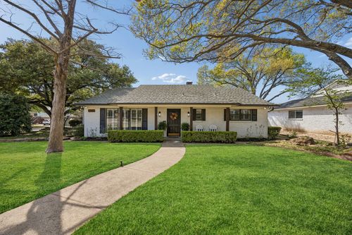 10105 Kirkhaven Dr, Dallas, TX, 75238-1621 | Card Image