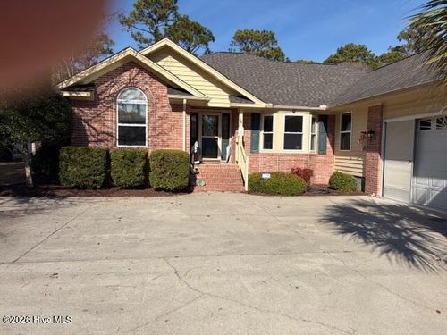 16 Fairway Dr, Shallotte, NC, 28470-4421 | Card Image