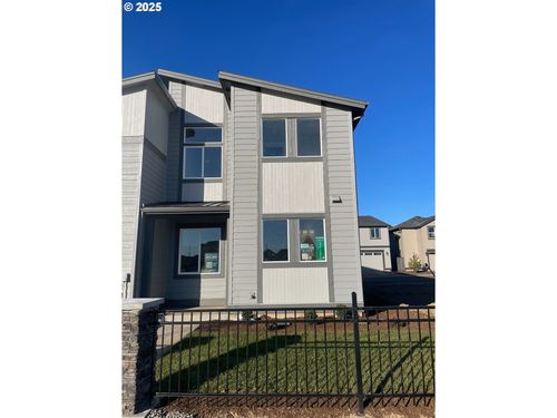 4224 Se Century Blvd, Hillsboro, OR, 97123-6776 | Card Image