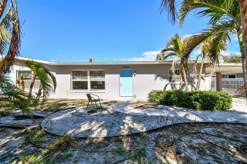 200 140th Avenue E, MADEIRA BEACH, FL, 33708 | Card Image