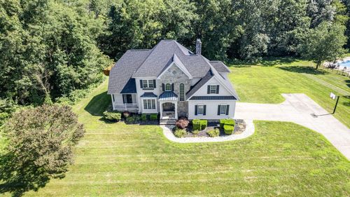 240 Cobble Pond Rd, Zanesville, OH, 43701-7589 | Card Image