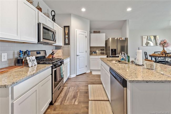 3814 Barn Owl Dr, House other with 4 bedrooms, 2 bathrooms and null parking in Lake Charles LA | Image 4