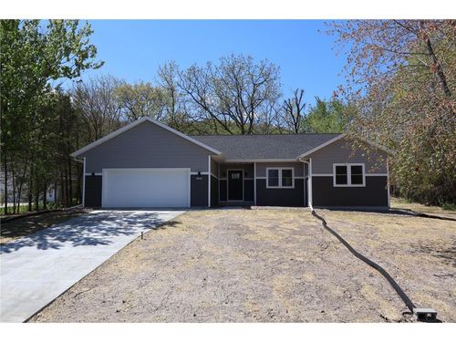 11893 Pine St, Trempealeau, WI, 54661-9111 | Card Image