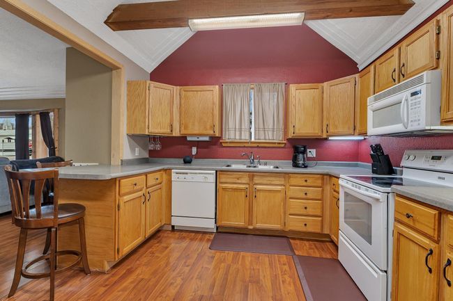 5004 139 Th St, House other with 3 bedrooms, 2 bathrooms and null parking in South Haven MN | Image 7