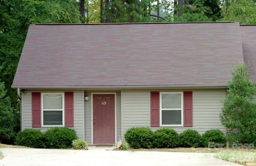 119 Birdie Ct, Mooresville, NC, 28117-3521 | Card Image