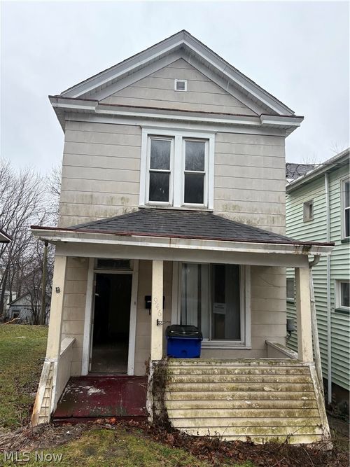 946 Bank Street, East Liverpool, OH, 43920 | Card Image