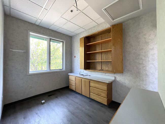 STE-1 - 2710 Eureka Way, Home with 0 bedrooms, 0 bathrooms and null parking in Redding CA | Image 17
