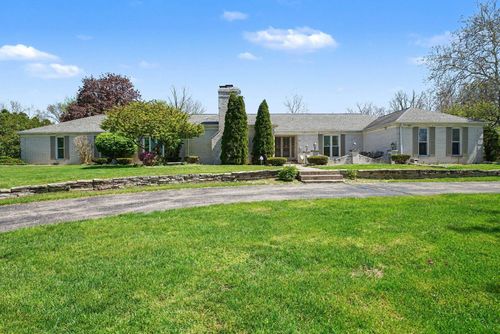 1704 Brookwood Drive, Elkhart, IN, 46514-4237 | Card Image