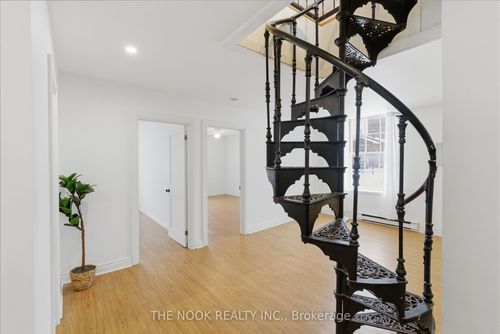 level-3-118 Walton St, Port Hope, ON, L1A1N5 | Card Image