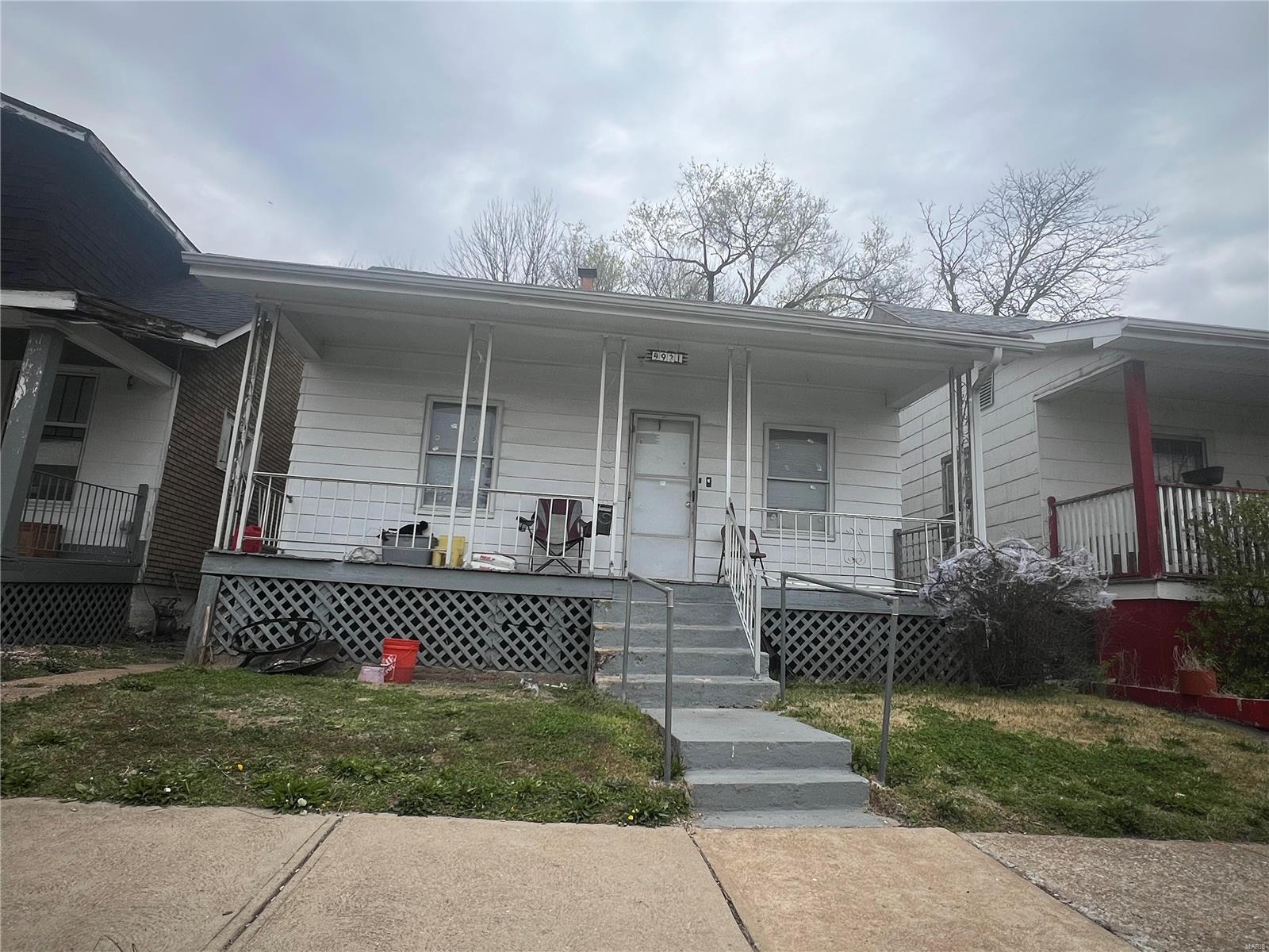 Theodore Ave, Saint Louis, MO 63115