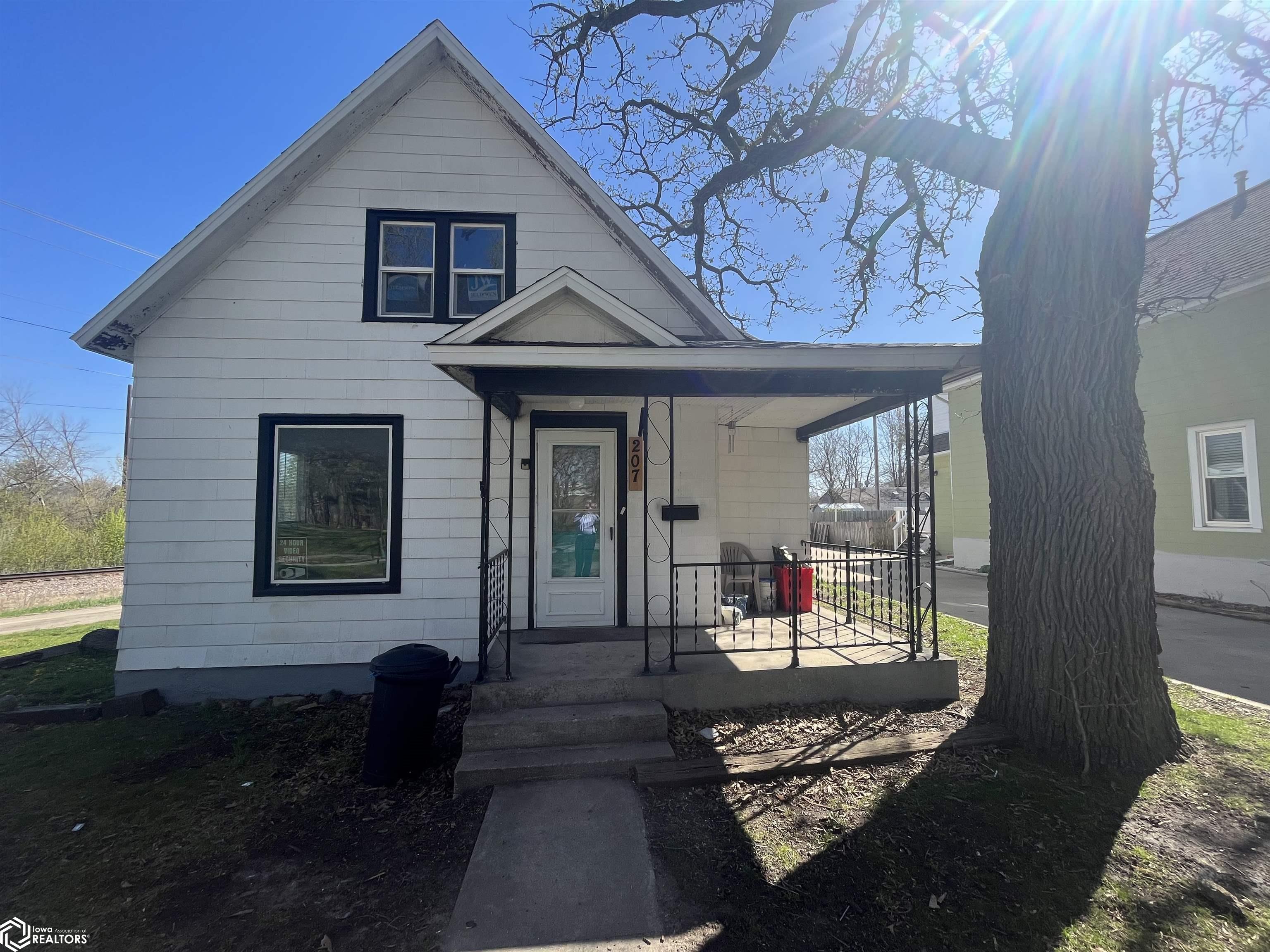 Park Ave, Iowa Falls, IA 50126