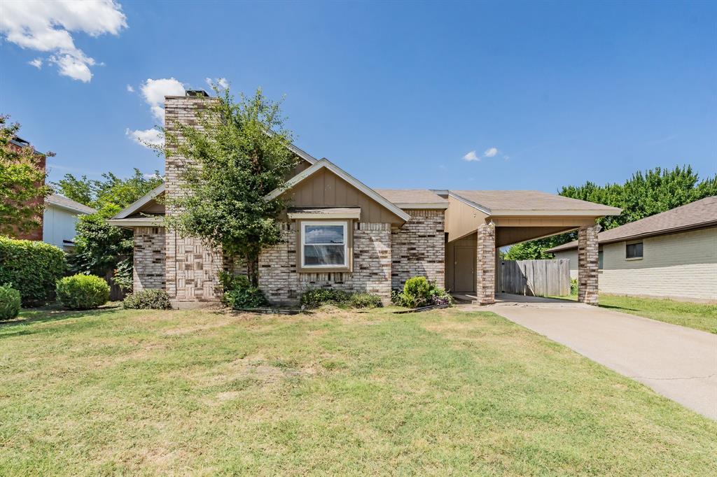 Riverpark Dr, Fort Worth, TX 76137