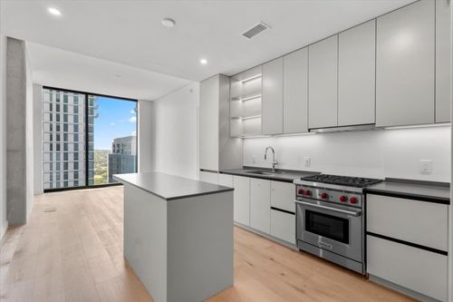 1904-610 Davis St, Austin, TX, 78701 | Card Image
