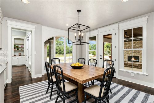 120 Mystic Shores Blvd, Spring Branch, TX, 78070-5024 | Card Image