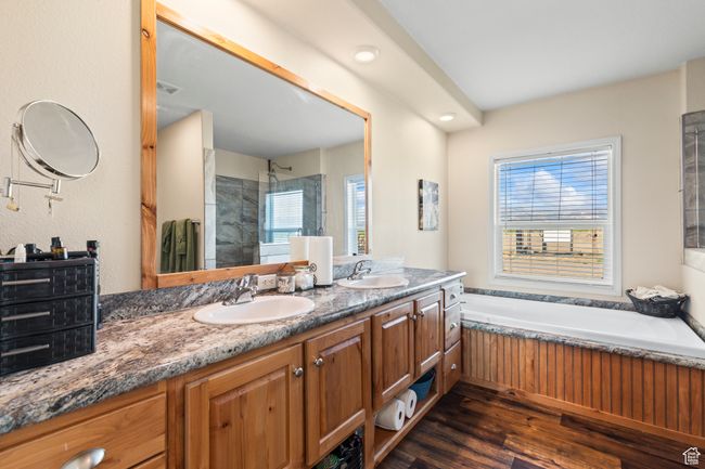 1036 E Airport Rd, House other with 3 bedrooms, 3 bathrooms and 1604 parking in Panguitch UT | Image 22