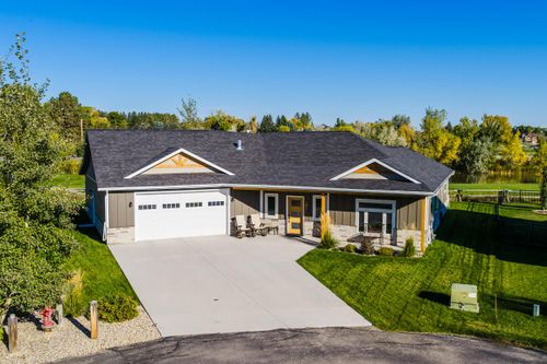 5 Chaparral Ct, Sheridan, WY, 82801-9041 | Card Image