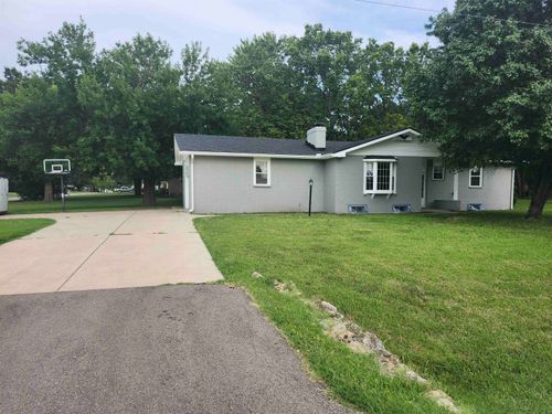 3100 N Ohio St, Augusta, KS, 67010-2356 | Card Image