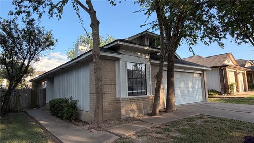 13003 Widge Dr, Austin, TX, 78727-4578 | Card Image