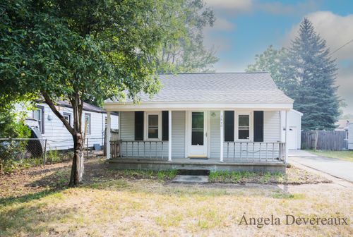 3640 Raven Ave Sw, Wyoming, MI, 49509-3832 | Card Image