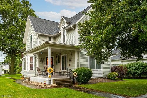 335 Toledo St, Elmore, OH, 43416-9621 | Card Image