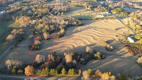 2.17 Baker Mountain Rd, Grant, AL, 35747-9663 | Card Image