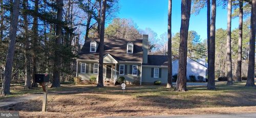 4236 Gloucestershire St, NORTH CHESTERFIELD, VA, 23236-1191 | Card Image