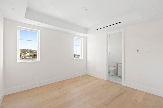7214 Fay Ave, House other with 4 bedrooms, 3 bathrooms and 2 parking in La Jolla CA | Image 13