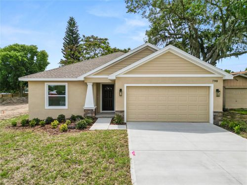790 E Eagle Ave, Eagle Lake, FL, 33839-3232 | Card Image
