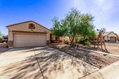 11779 W Lobo Drive, House other with 3 bedrooms, 2 bathrooms and null parking in Arizona City AZ | Image 3