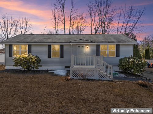 7 Imperial Lane, Scarborough, ME, 04074 | Card Image
