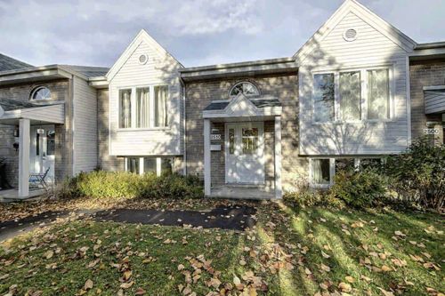 2510 Rue Du Neptune, Québec, QC, G2E6E9 | Card Image