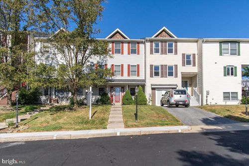 622 Knightsbridge Dr, HAGERSTOWN, MD, 21740-7479 | Card Image