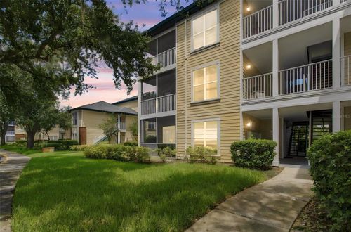 215-4115 Chatham Oak Ct, TAMPA, FL, 33624-5189 | Card Image